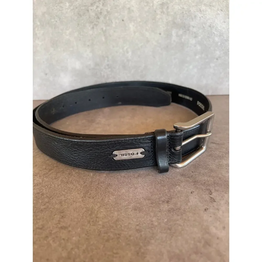 FOSSIL Classic Mens genuine smooth leather belt size 42 black casual business